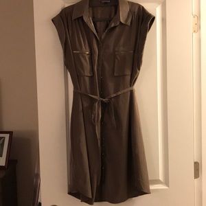 Shirt dress with tie belt